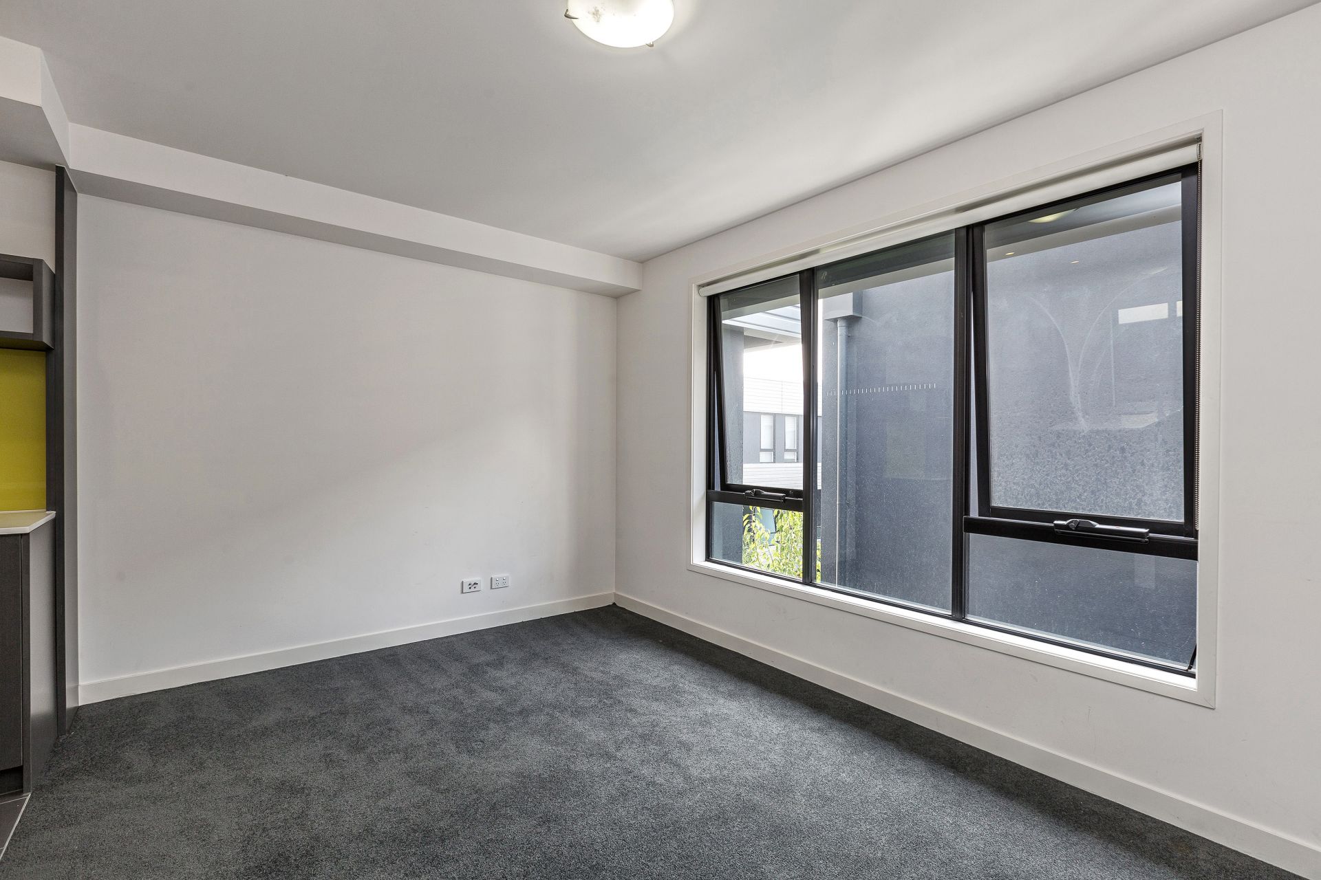 13 Cirque Drive, Footscray - Thumbnail 7