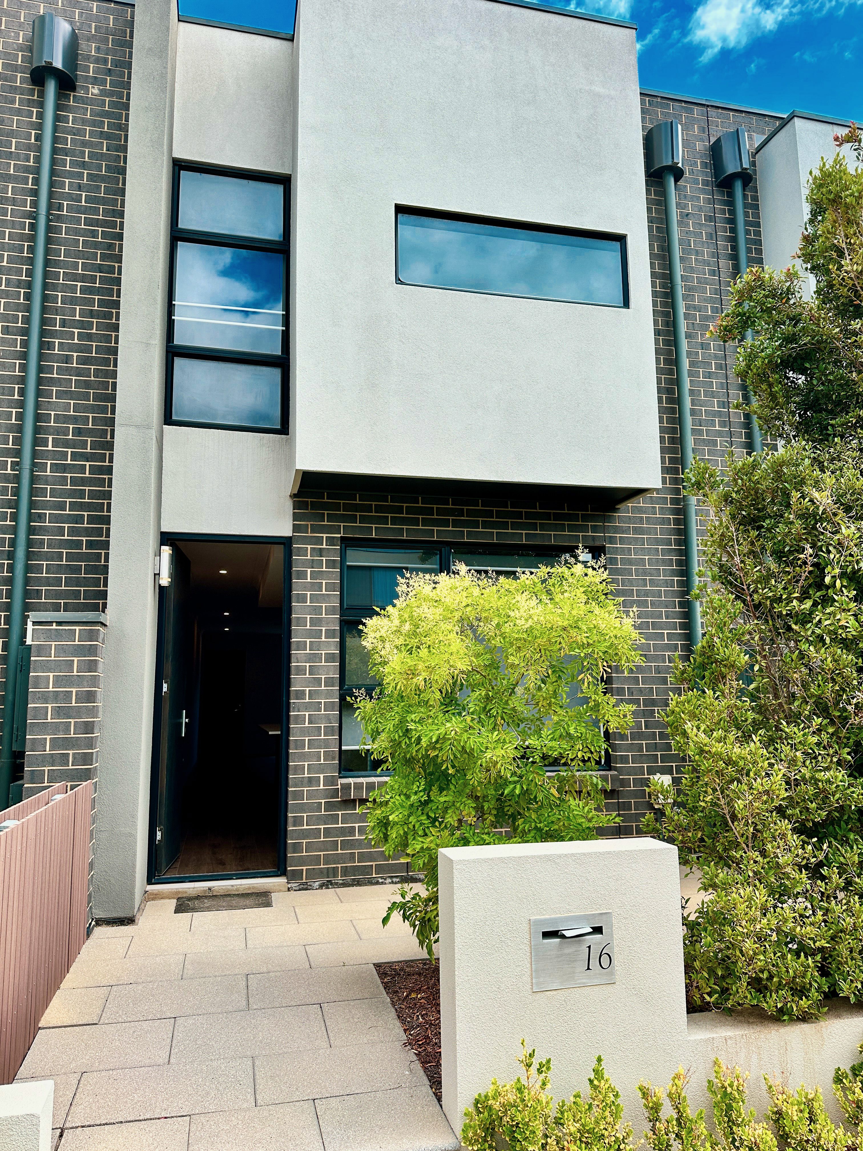 16 Colton Street West Lakes 5021