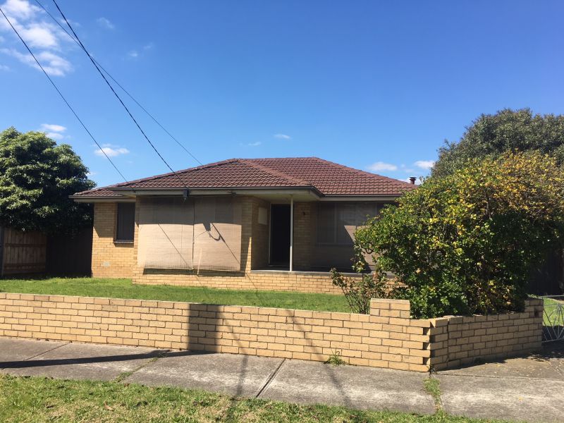 2 Long Street, Reservoir