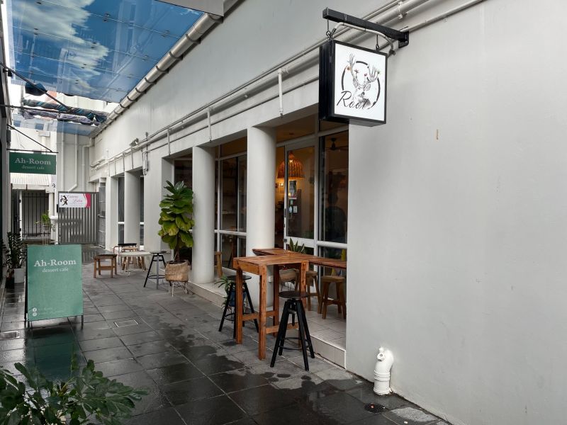 3/82 Lake Street, Cairns City