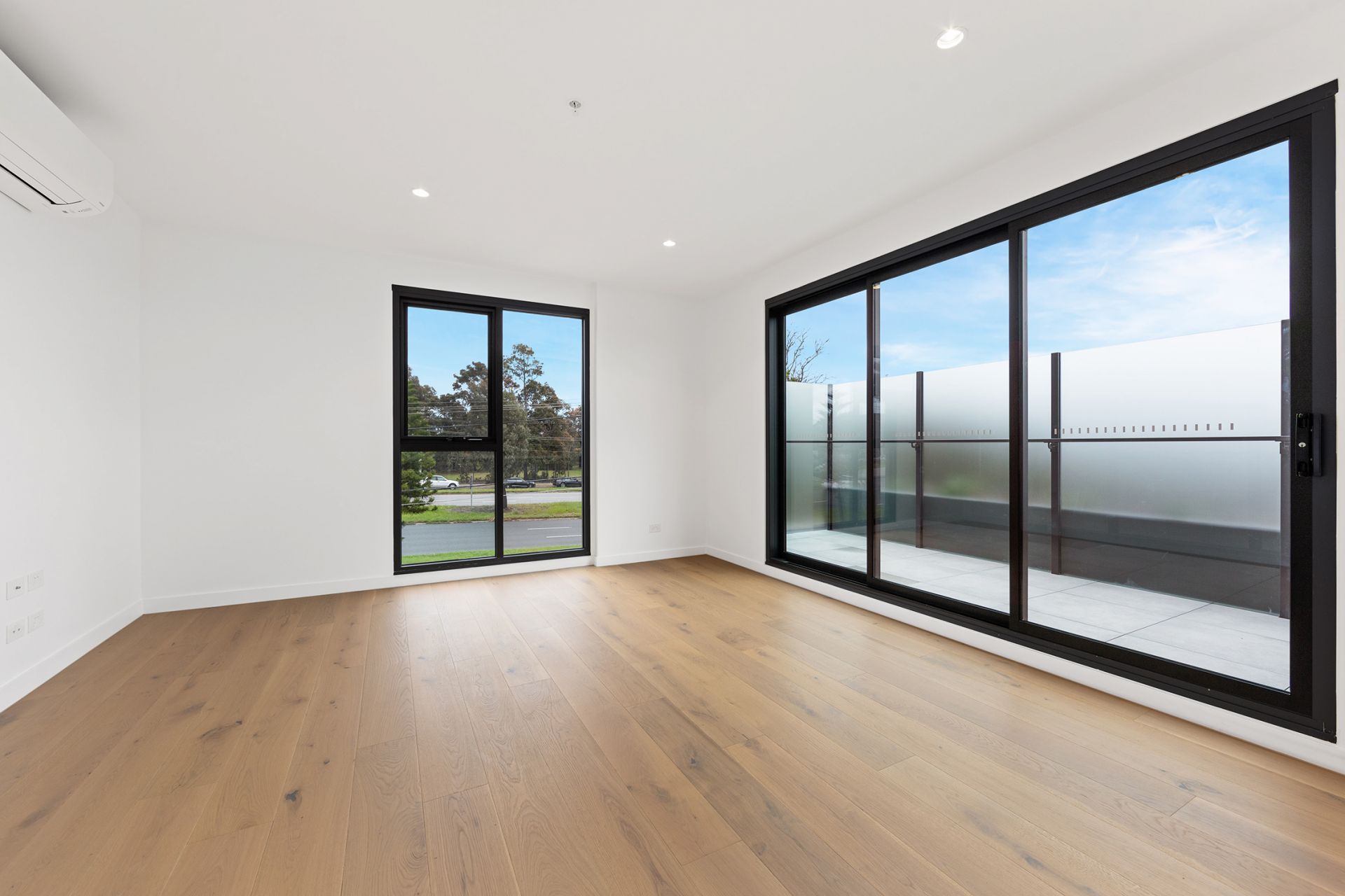 204/1155 - 1157 Nepean Highway, Highett - Thumbnail 3