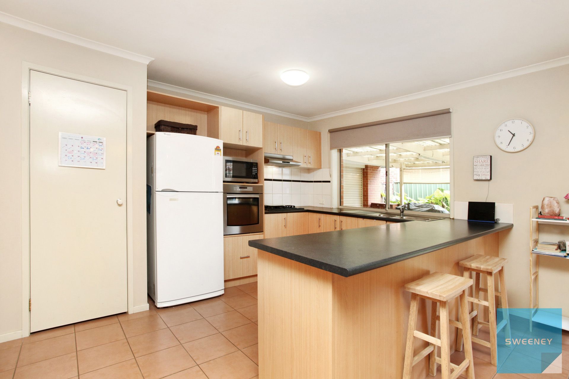 2 Northampton Crescent, Caroline Springs - Thumbnail 6