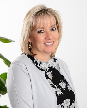 Julie Jones Real Estate Agent