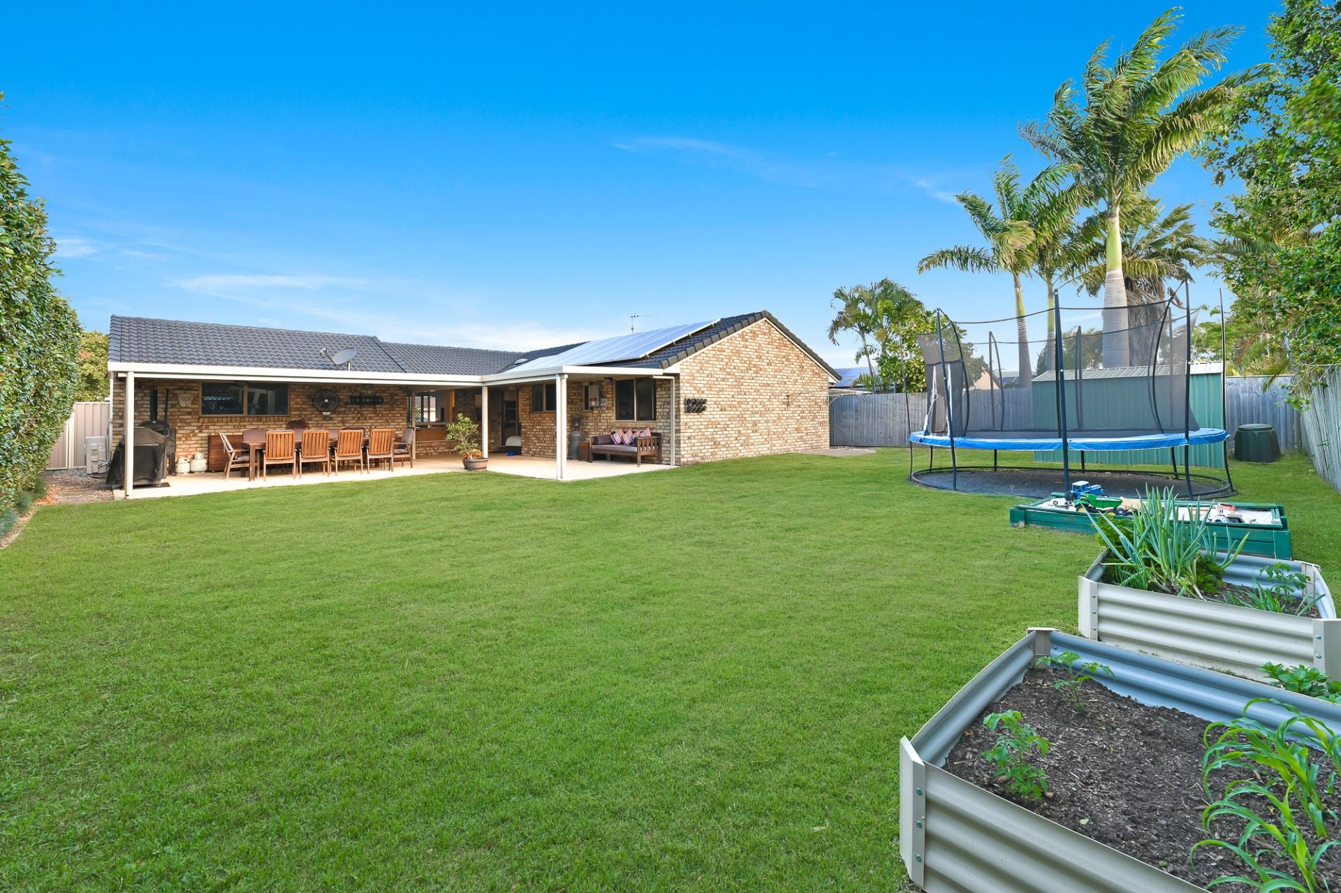 16 Greenway Place Mountain Creek QLD, Mountain Creek - Thumbnail 2