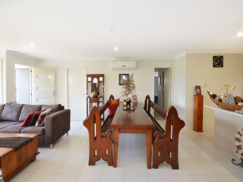 1/16 Cumberland Crescent LITTLE MOUNTAIN QLD, Little Mountain - Thumbnail 5