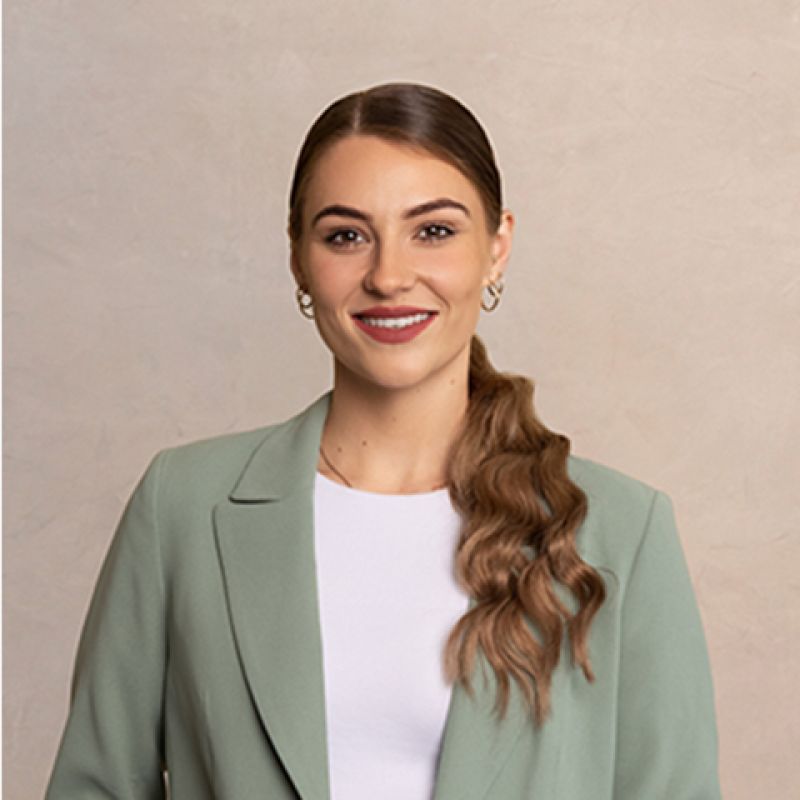 Your Team - Aria Realty CO.