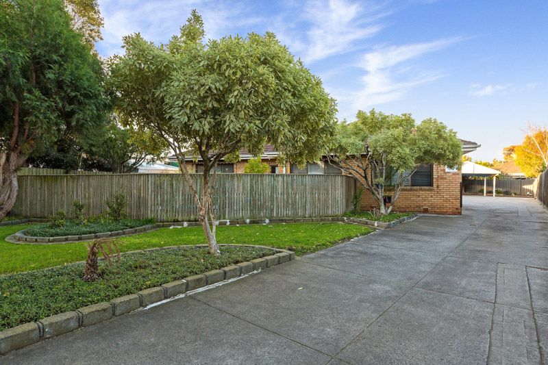 5/16 Bryan Avenue, Altona North - Image 1