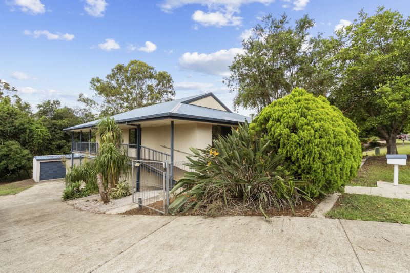 27 Yvonne Street, Nambour