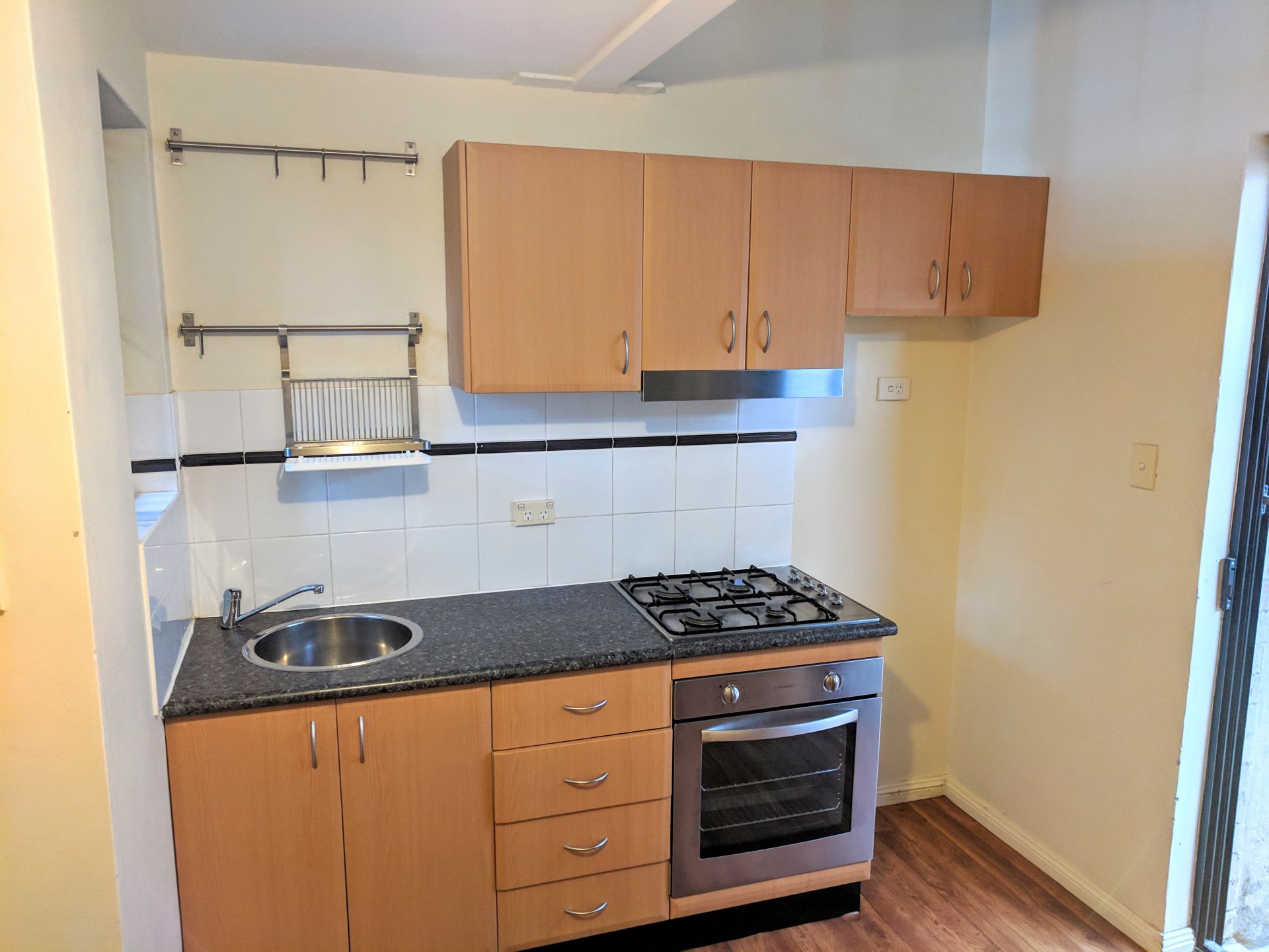 2/213 King Street, Newtown Crystal Realty