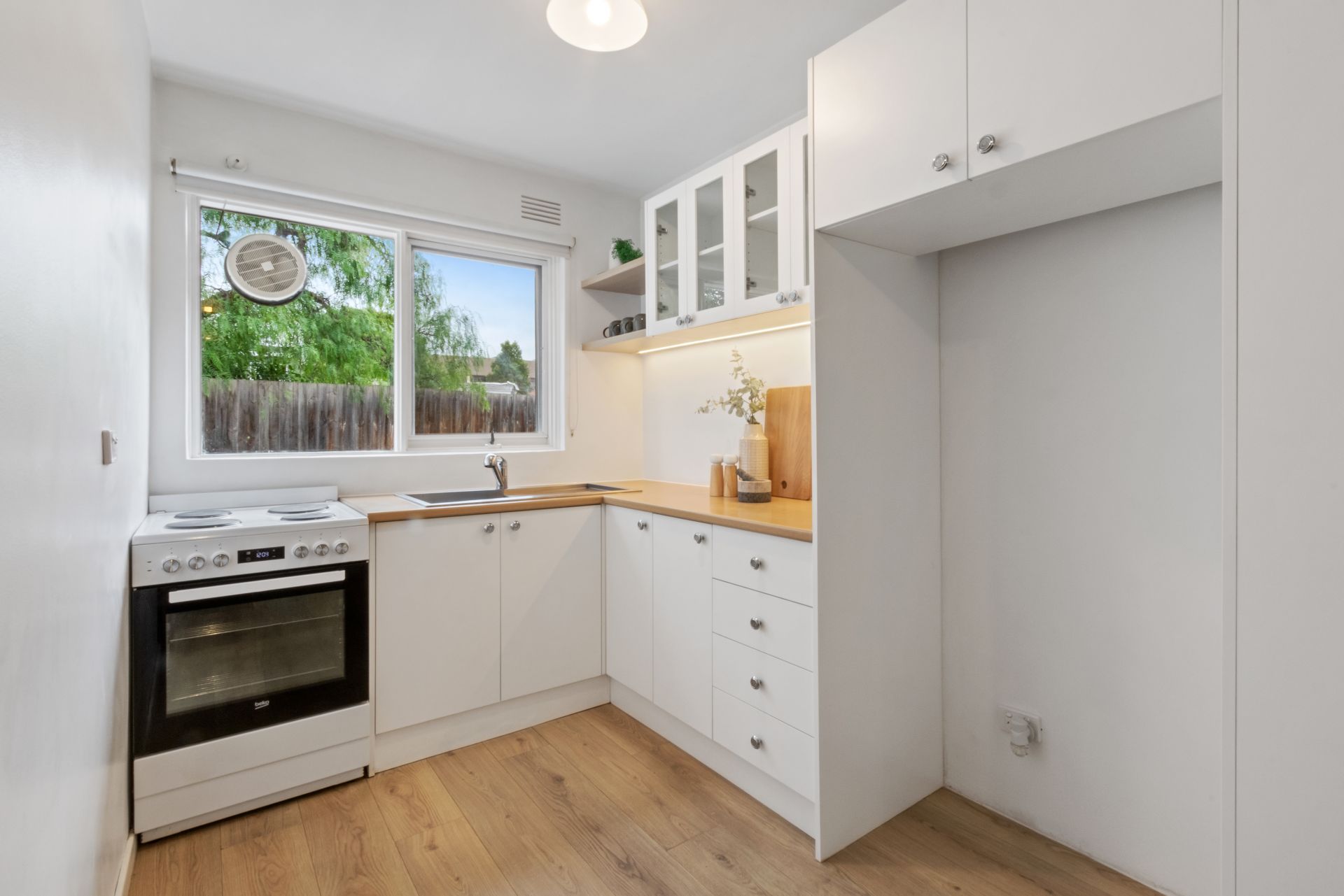 Stunning Apartment Close To All Amenities