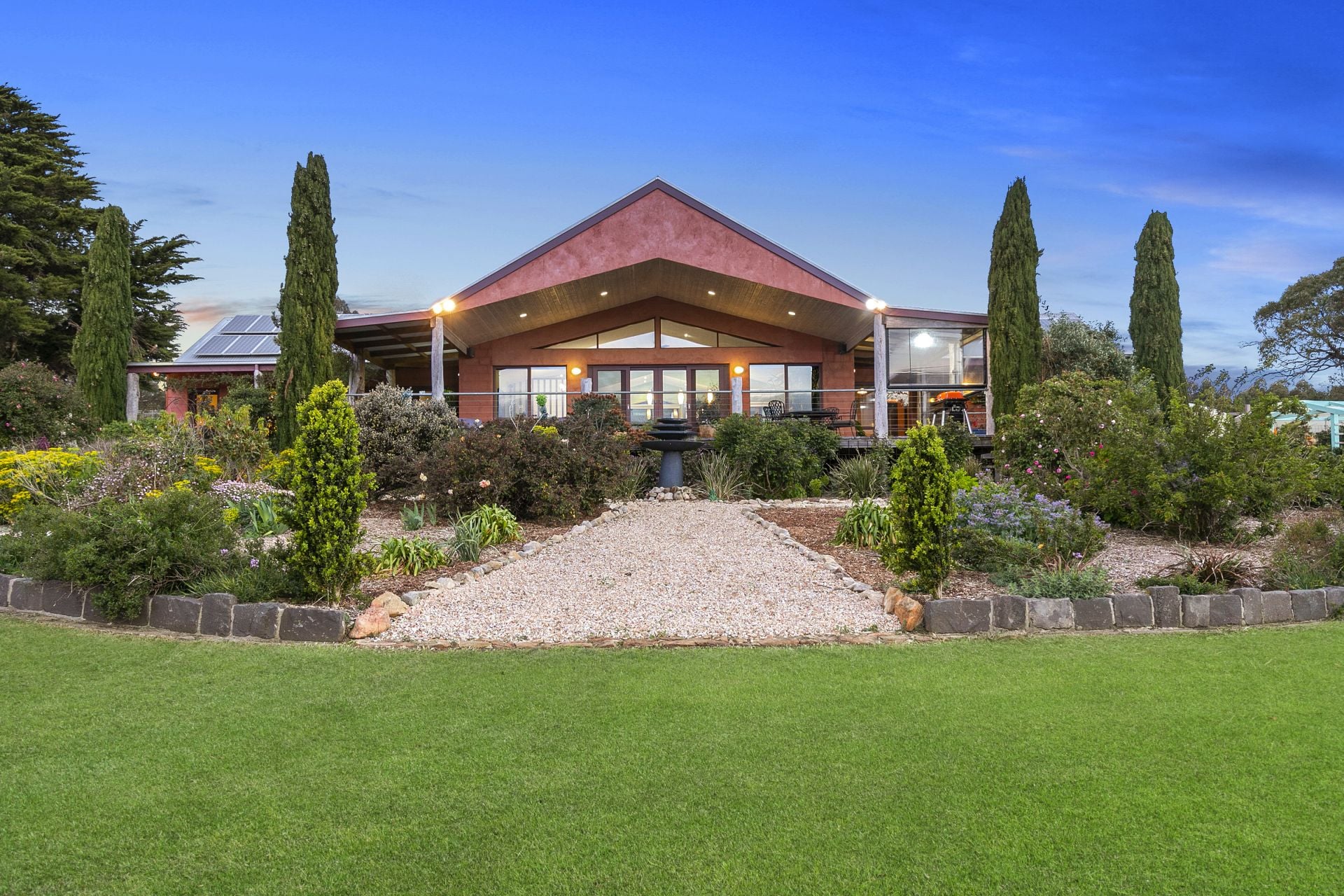 55 Cunningham Drive, Bellbrae - Thumbnail 3