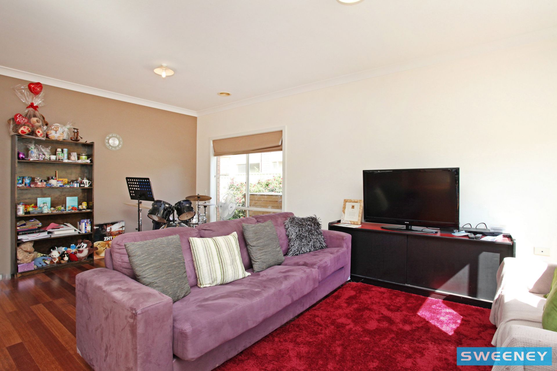 11 Lyme Park Circle, Caroline Springs - Thumbnail 5