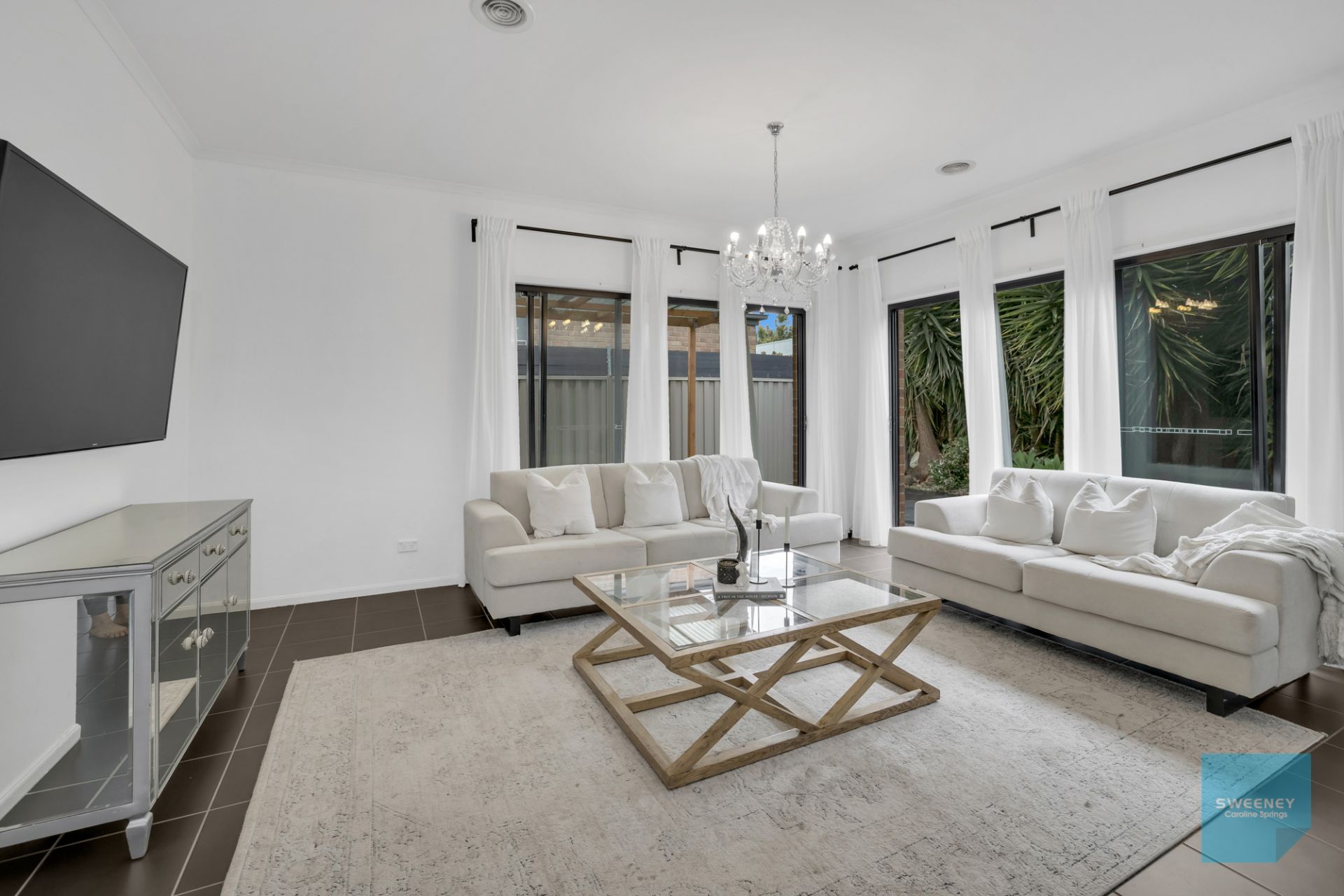 9 Matlock Street, Caroline Springs - Thumbnail 7