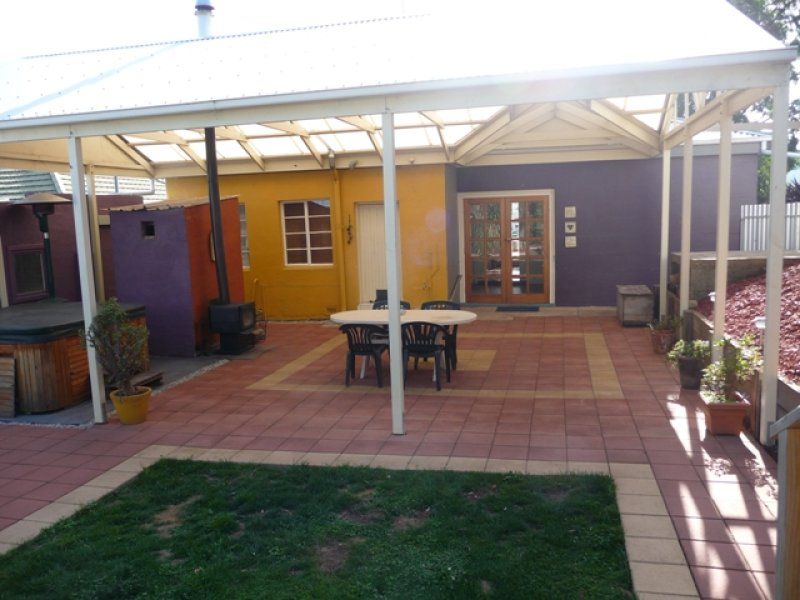 4 Livingston Street MOUNT GAMBIER SA, Mount Gambier - Thumbnail 2