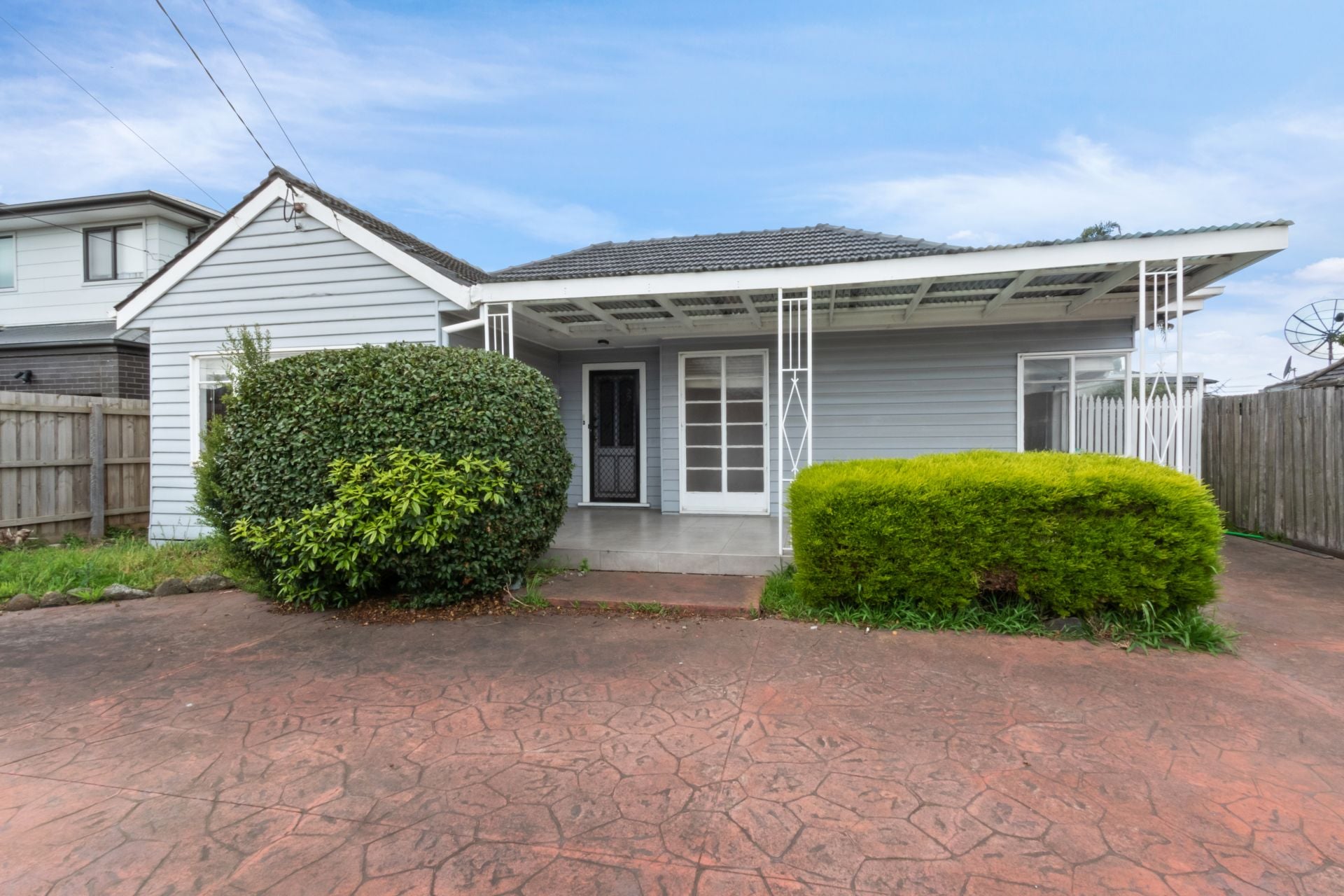 Charming Home in great Locale