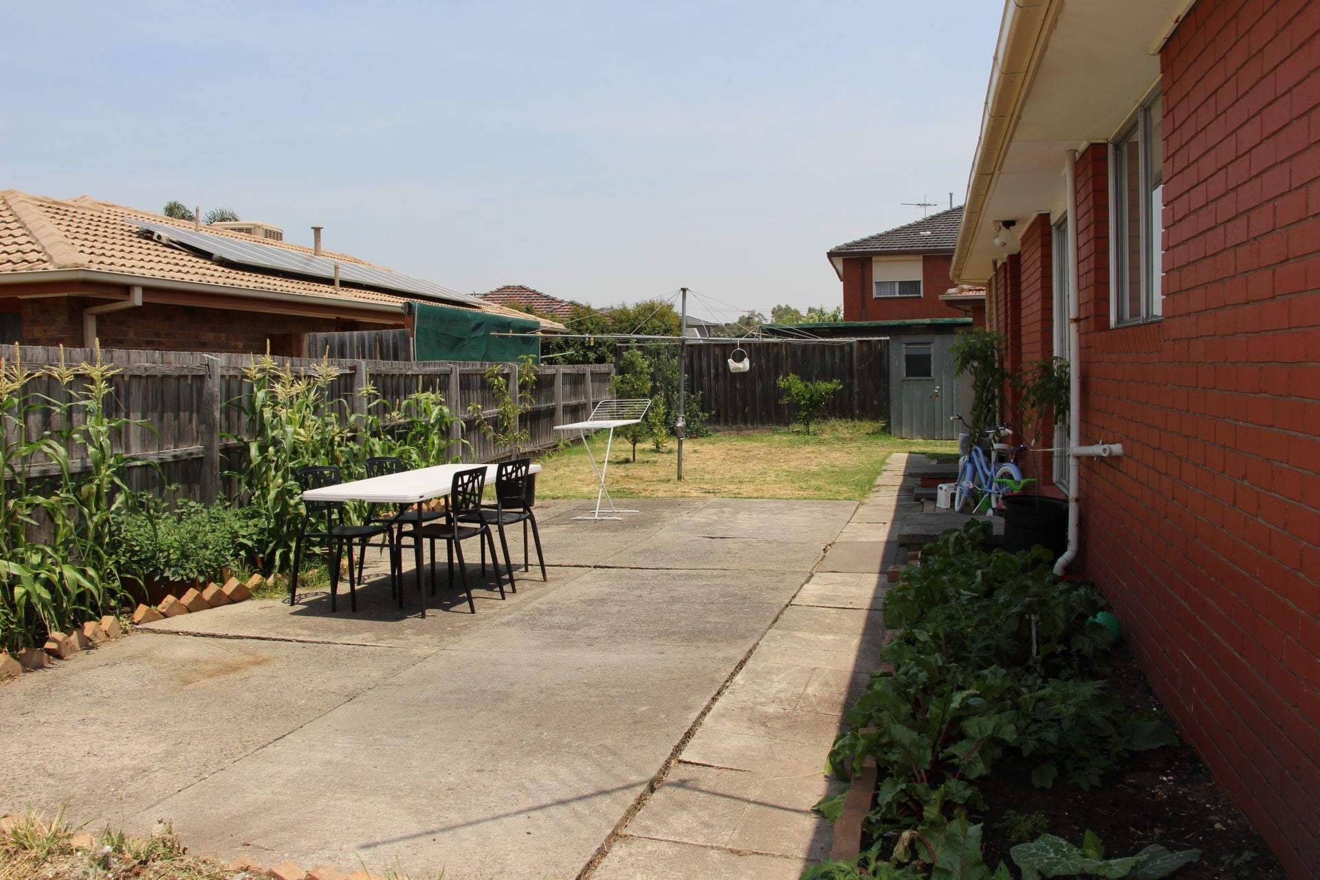DESIRABLE HOME & DESIRABLE LOCATION