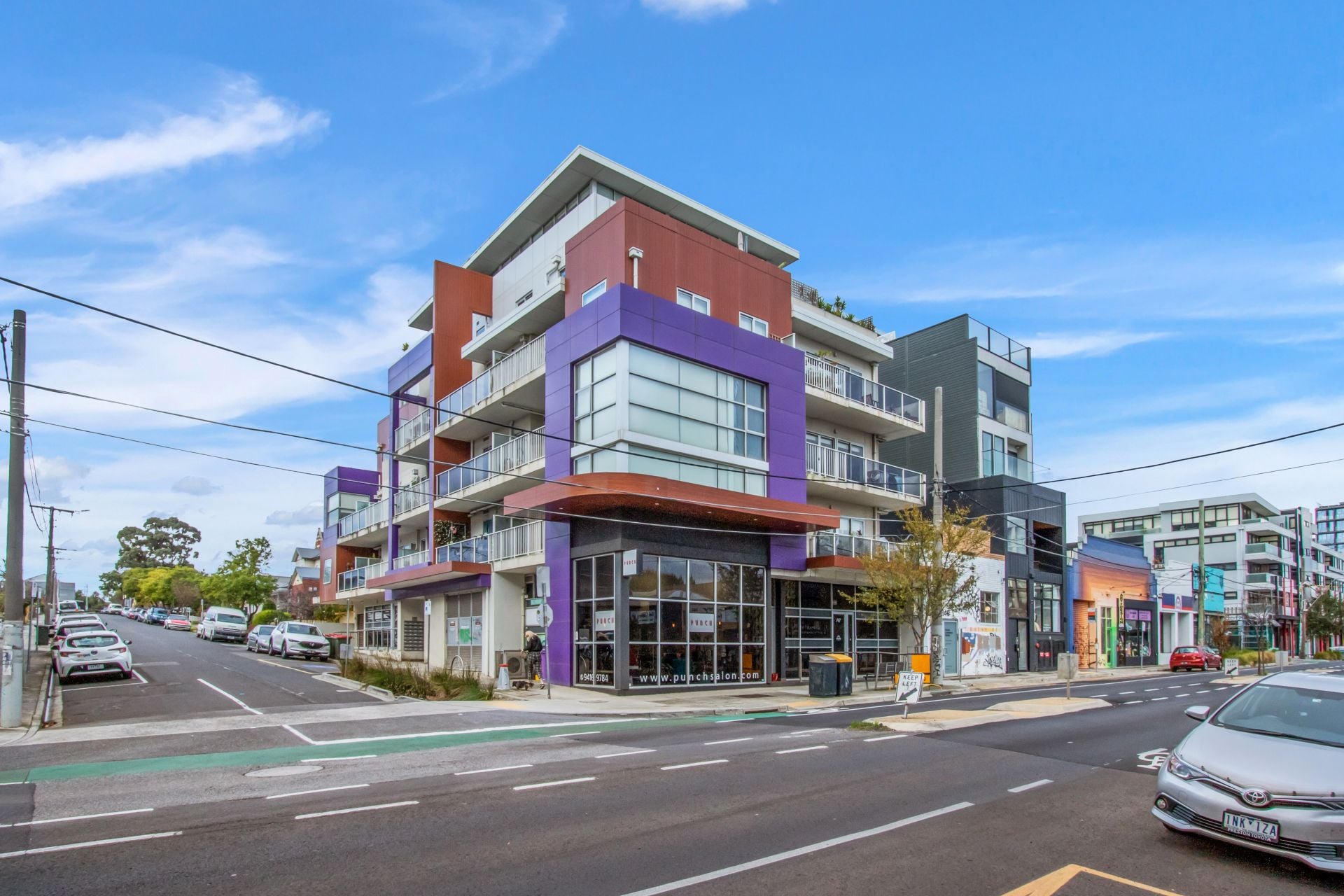 Modern Apartment in Prime Location!
