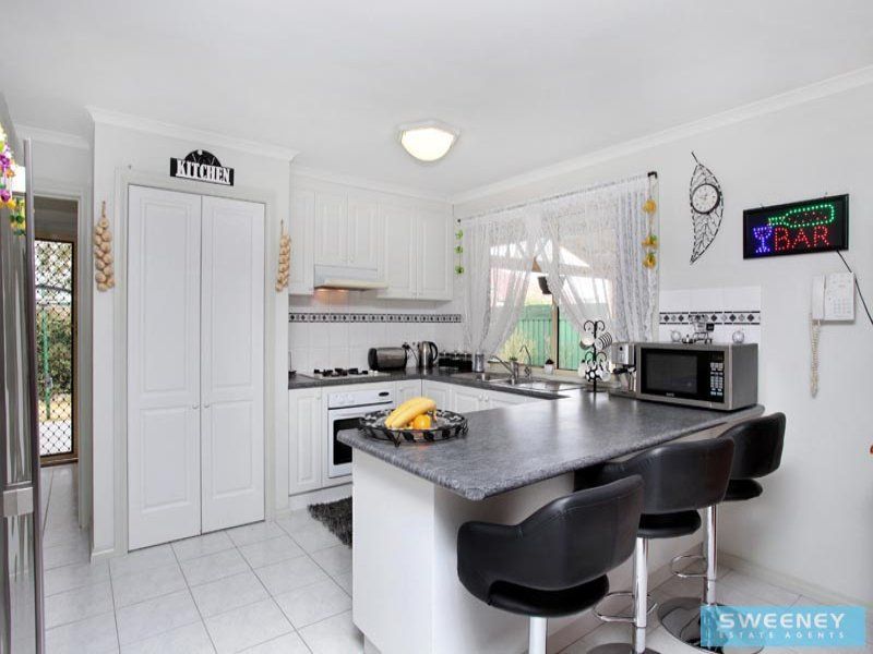 5 Saxby Court, Burnside - Thumbnail 4