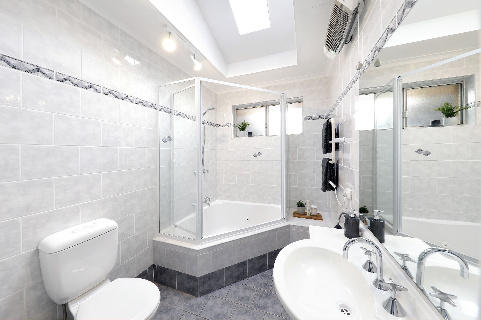 27 Wollybutt Road, Engadine, Engadine - Thumbnail 8