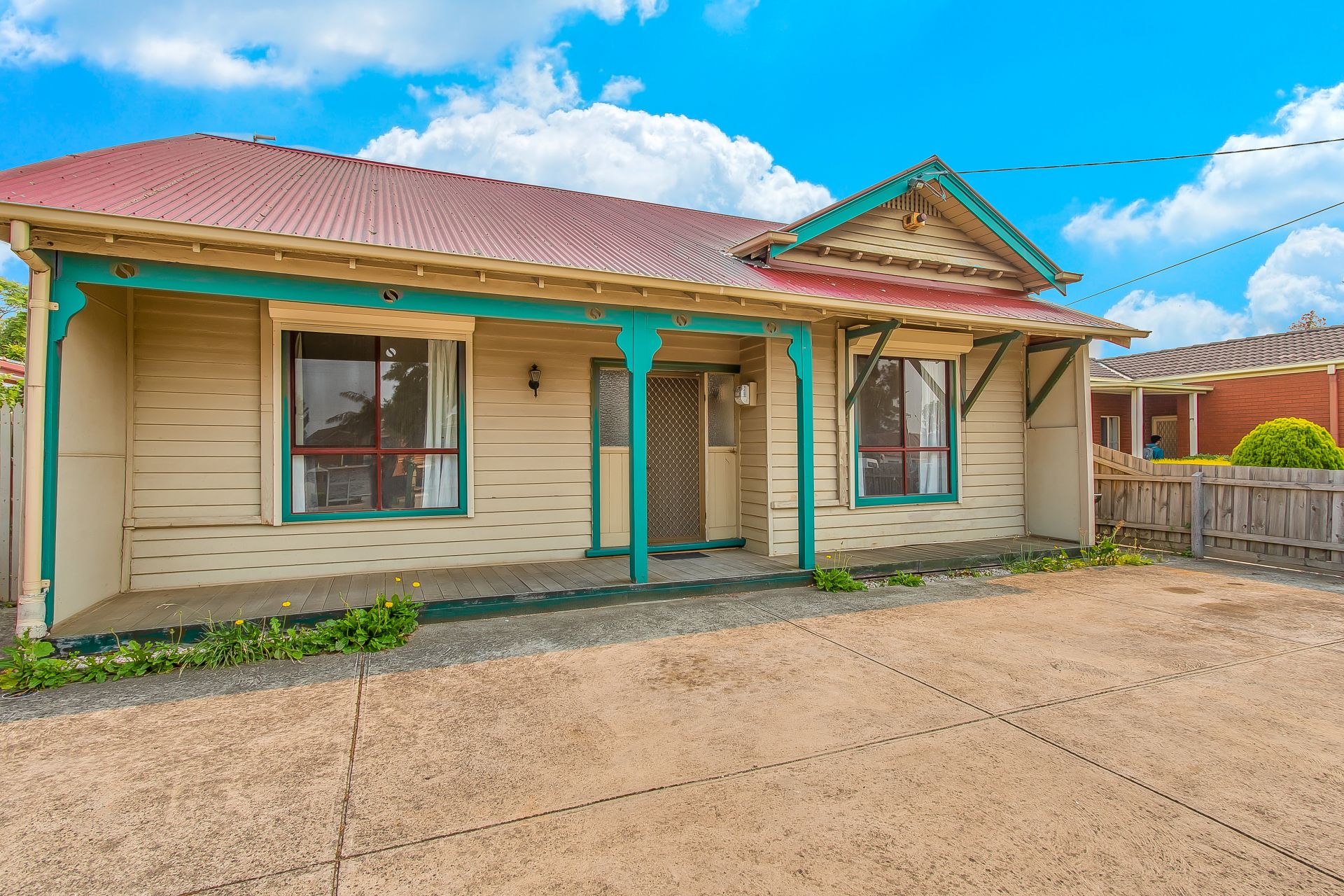 SPACIOUS THREE BEDROOM HOME