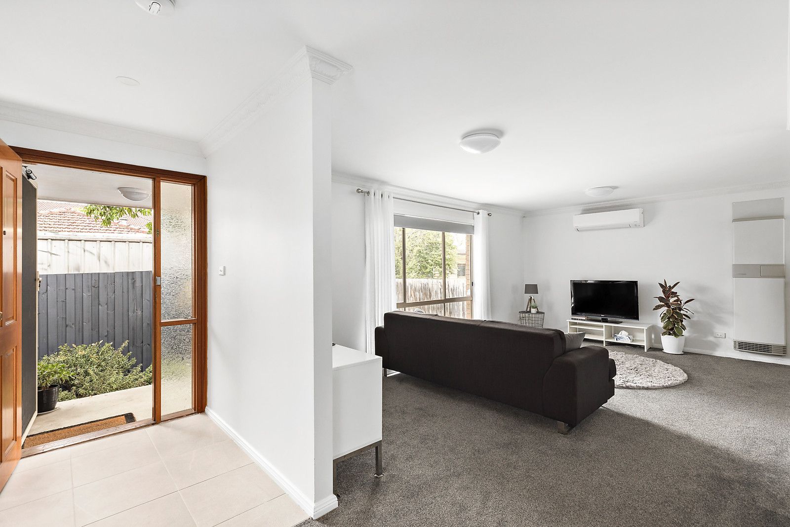 Tranquil Living in Prime Preston Location