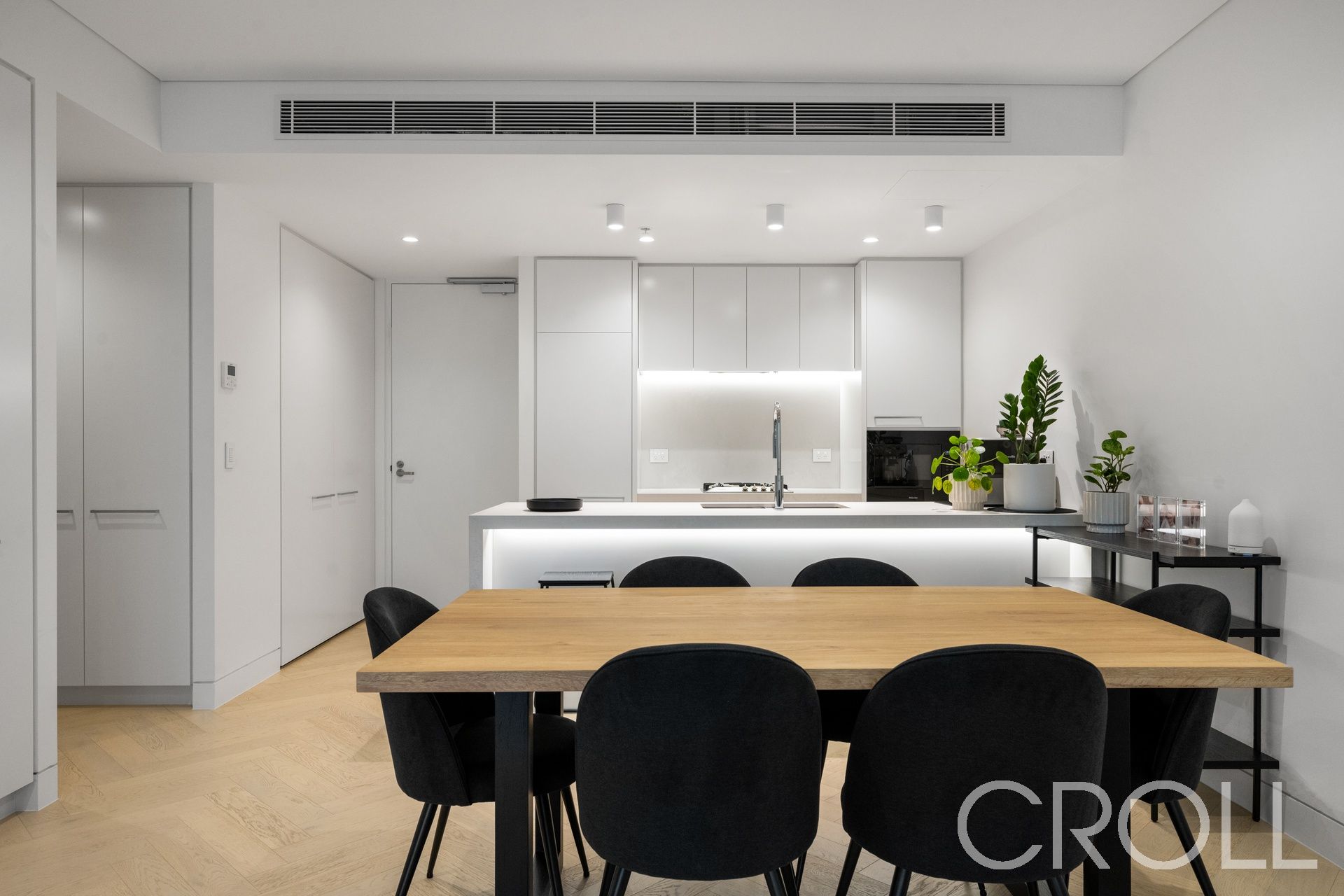 102/14 Thrupp Street NEUTRAL BAY NSW, Bay - Thumbnail 2