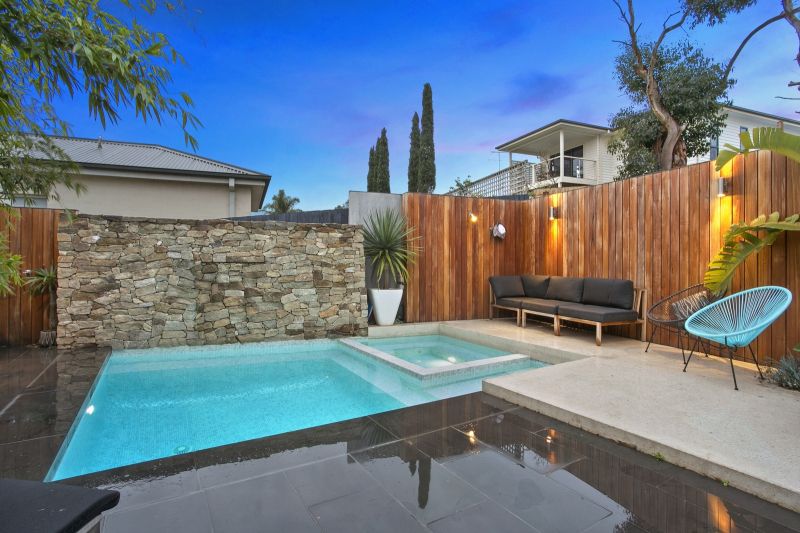 21 Cuthbertson Drive Ocean Grove VIC, Ocean Grove - Thumbnail 2