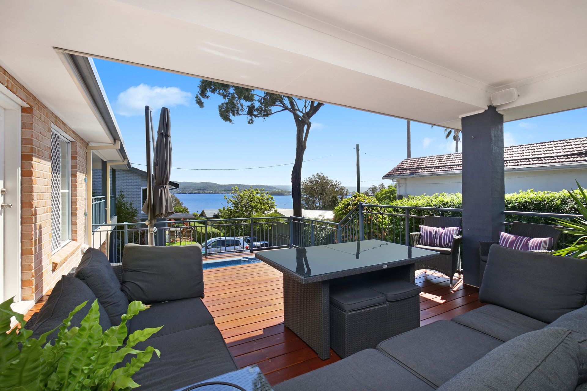 297e Avoca Drive, Green Point Smith Property Agents