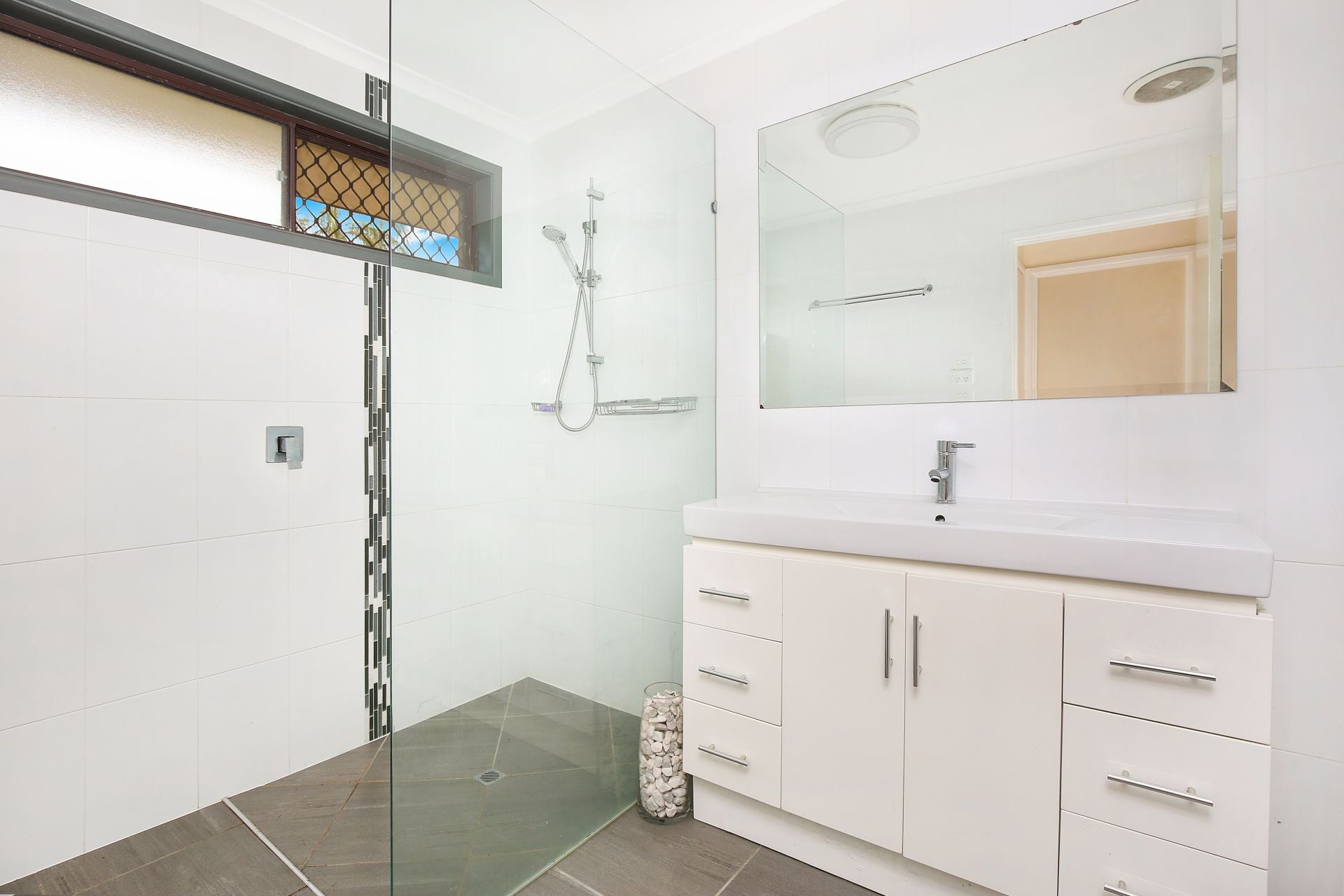 21 Hillcrest Avenue Nambour QLD, Nambour - Thumbnail 8