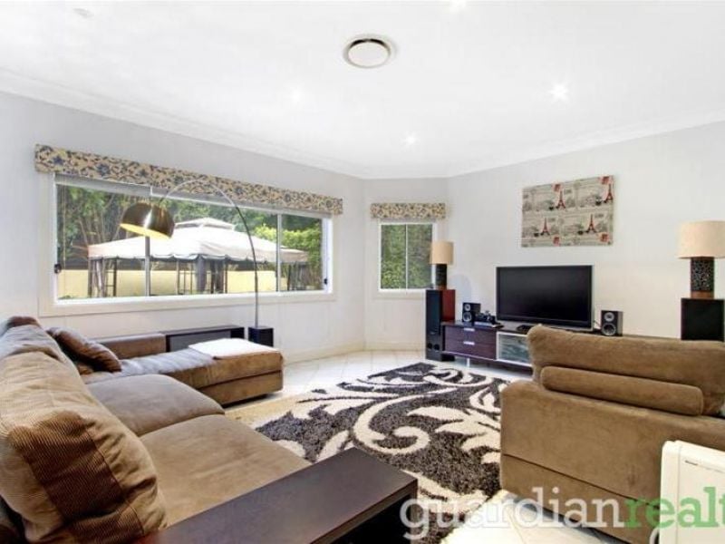 34 Roslyn Place, Cherrybrook - Thumbnail 7