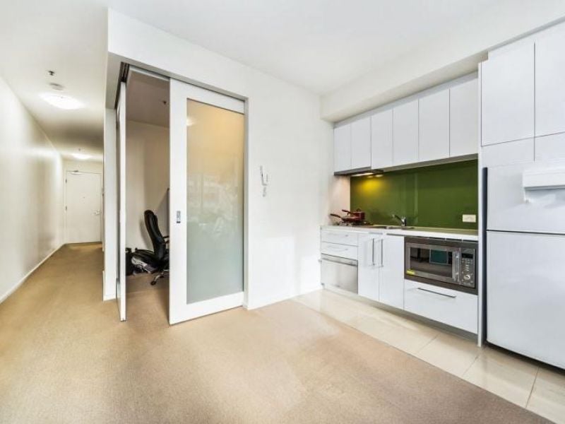 712/25 Therry Street MELBOURNE