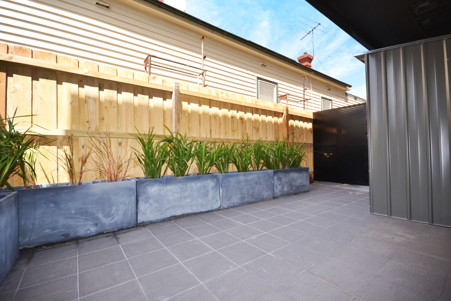 BOUTIQUE LIVING IN THE HEART OF THORNBURY!