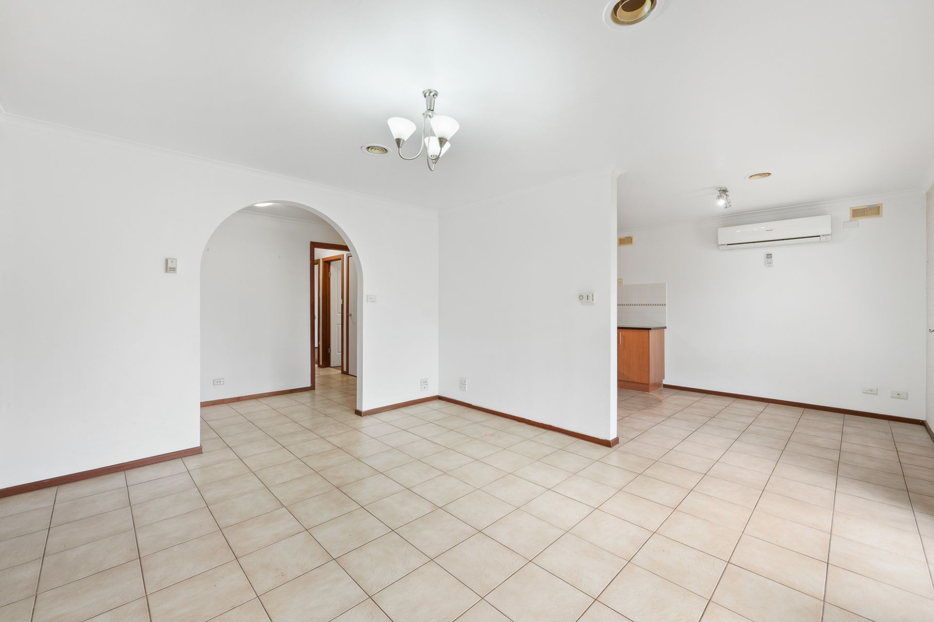 62 Fitzroy Street, Altona Meadows - Thumbnail 5