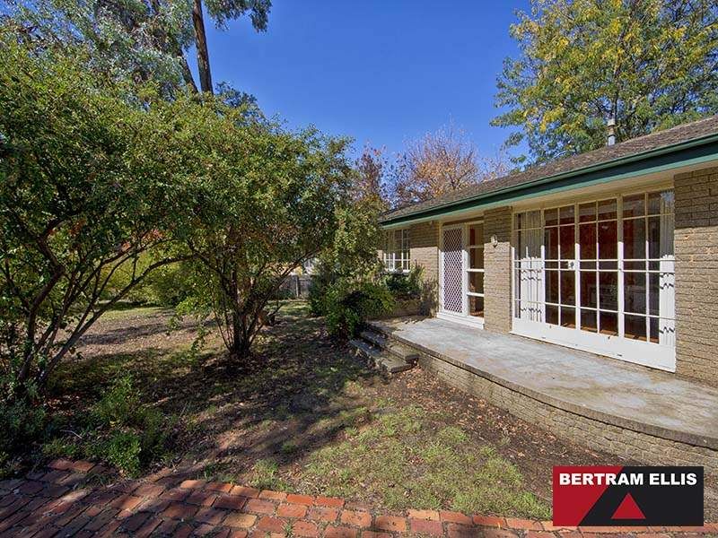 9 Gregson Place, Curtin - Thumbnail 2
