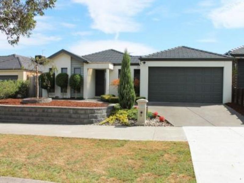 13 Montsalvat Street, Doreen