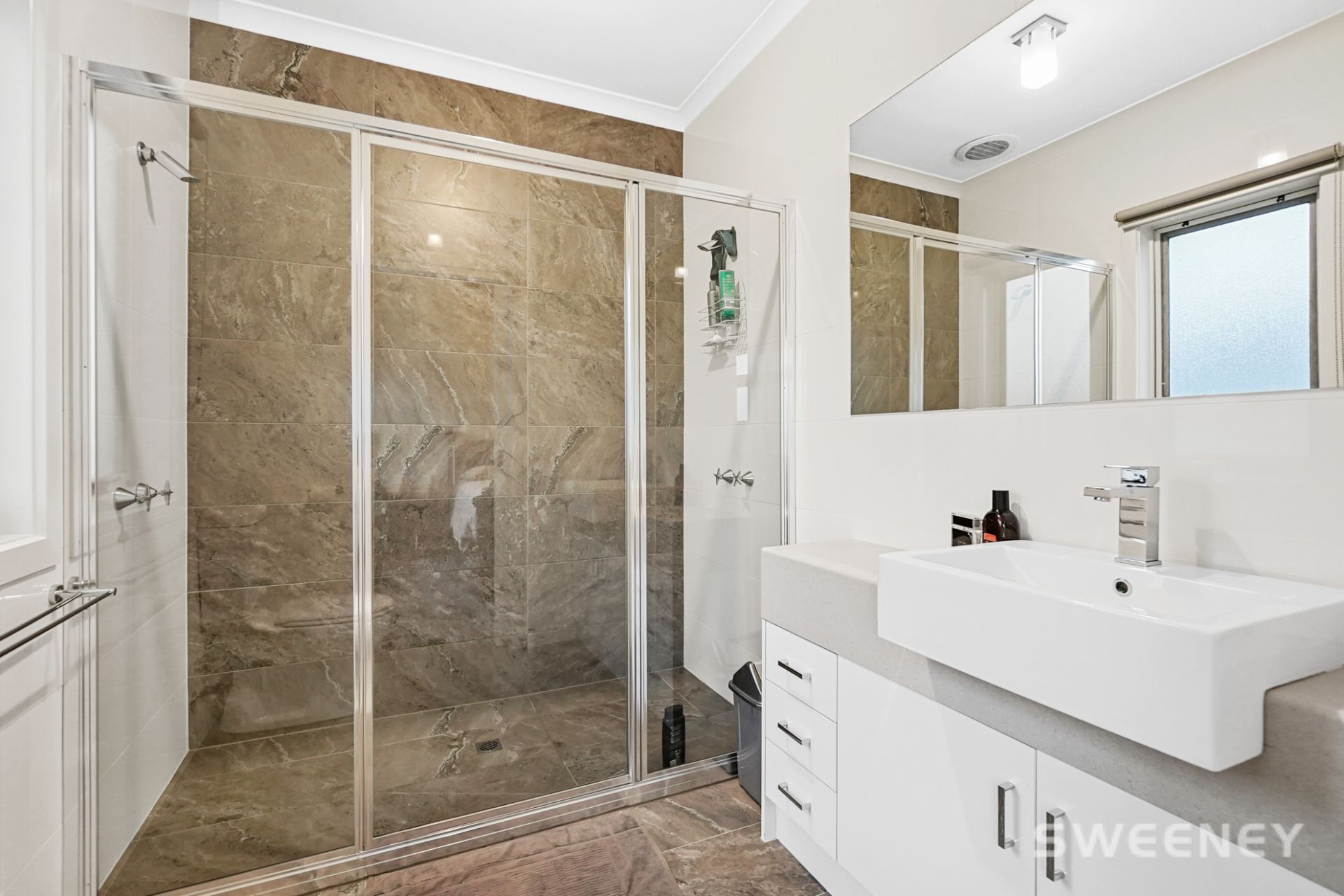 18 Fisher Court, Altona - Thumbnail 8