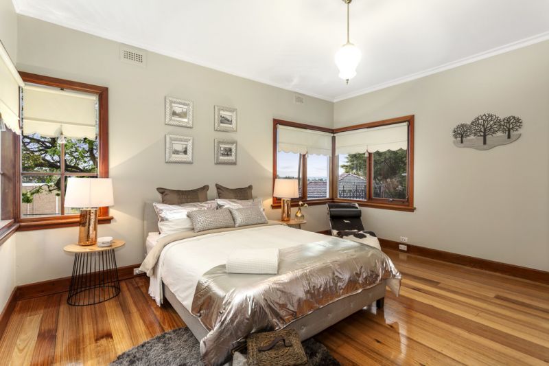 24 Carn Avenue, Ivanhoe - Thumbnail 8