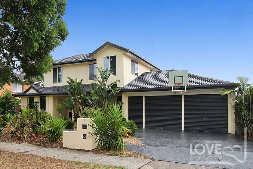5 BEDROOM FAMILY HOME IN A PRIME LOCATION
