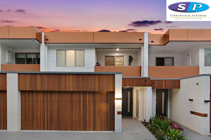 13 Fairway Circuit, Strathfield, Strathfield - Thumbnail 2