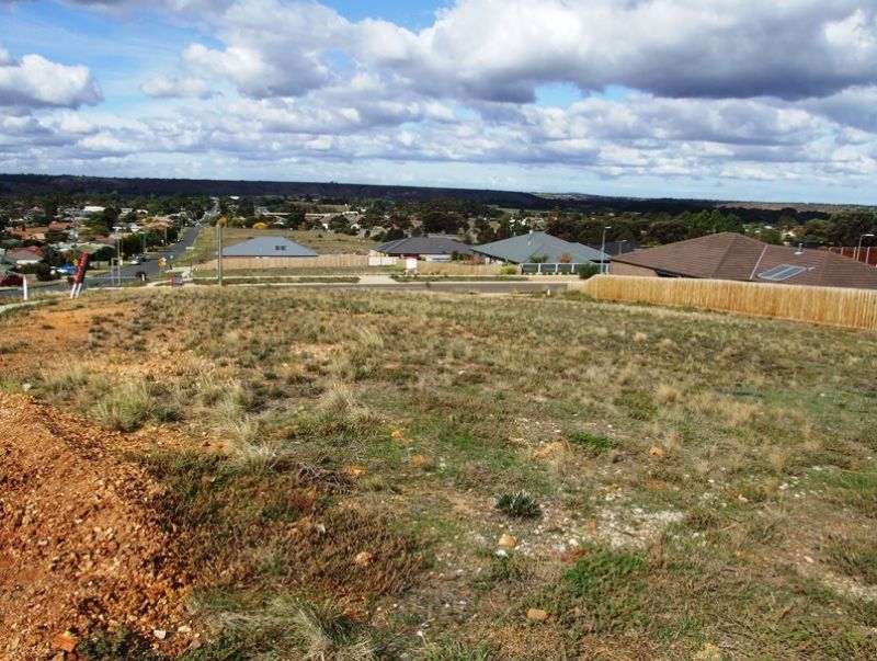 105 Holts Lane, Bacchus Marsh - Thumbnail 3