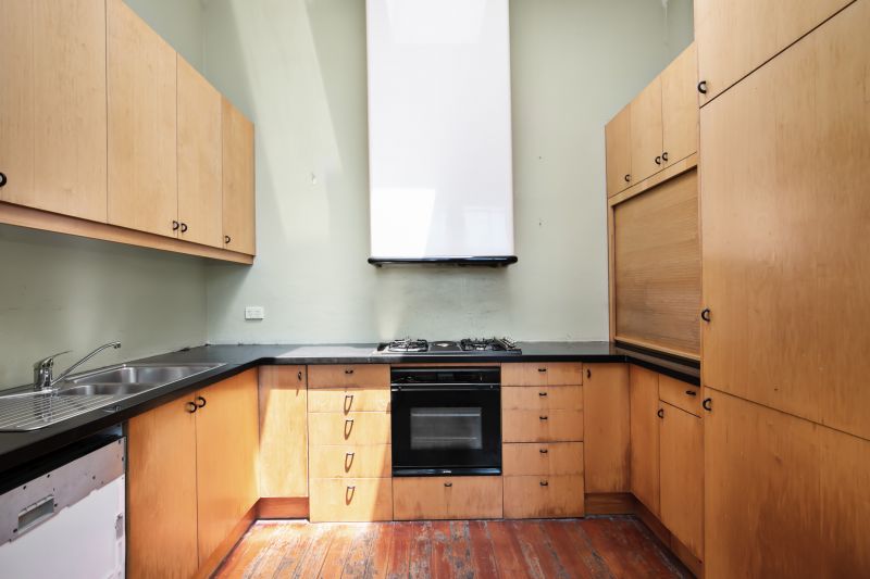 9 Paul Street, Balmain East