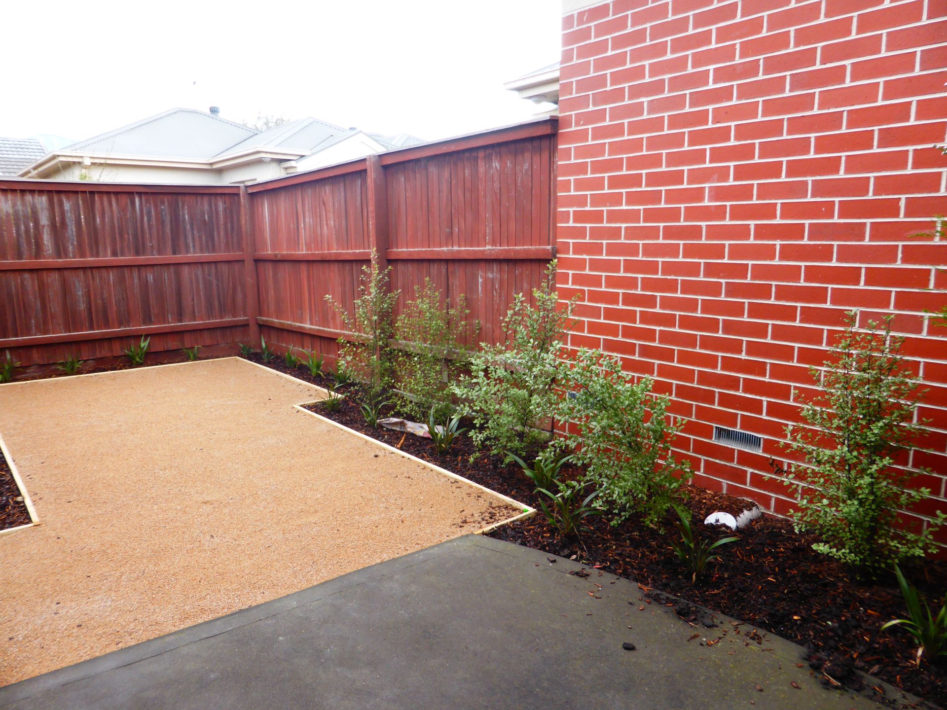 Modern & Secure Villa Unit!