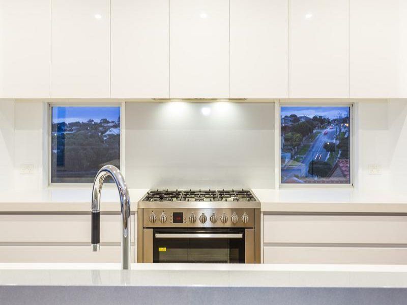1 Governors Place OCEAN GROVE VIC, Ocean Grove - Thumbnail 7