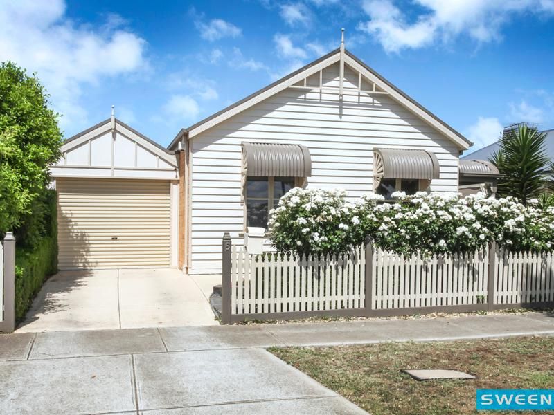 5 Brack Place, Caroline Springs - Thumbnail 2