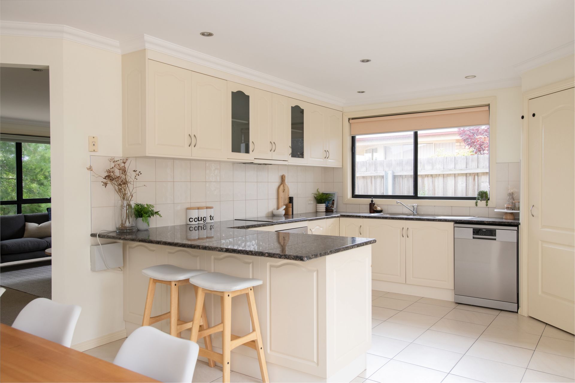 13 Bartlett Grove NEWNHAM, Newnham - Thumbnail 4