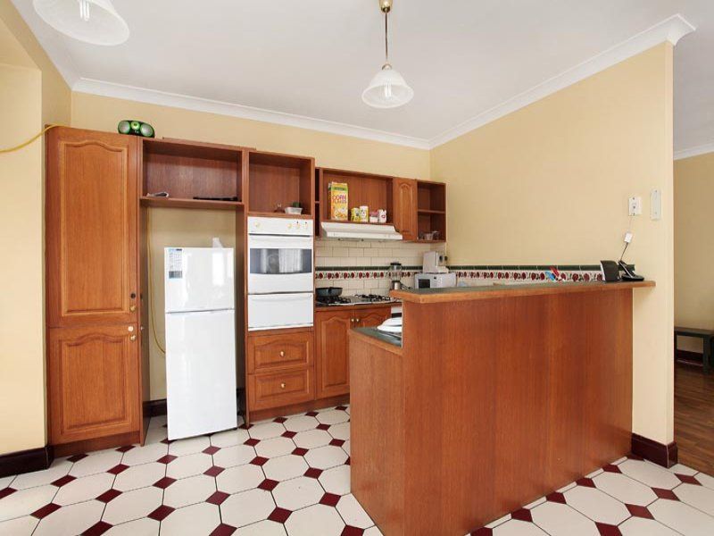 2 Parwan Court, Caroline Springs - Thumbnail 3