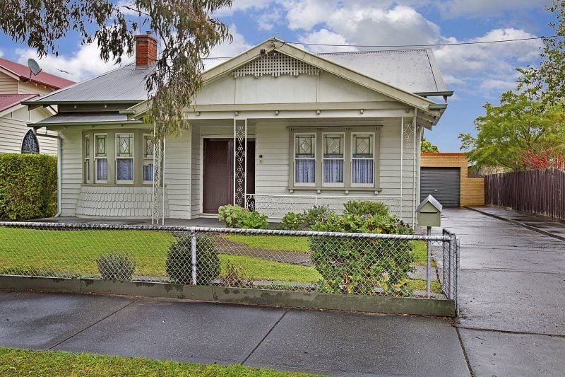 44 Severn Street, Yarraville - Thumbnail 2