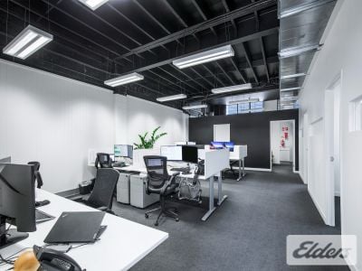 HIGHLY EXPOSED FULLY FITTED OFFICE | MOMENTS FROM KING ST!