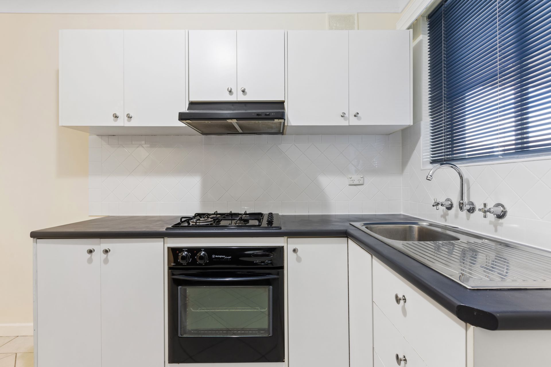 3/6-8 William Street, Kilburn - Thumbnail 5