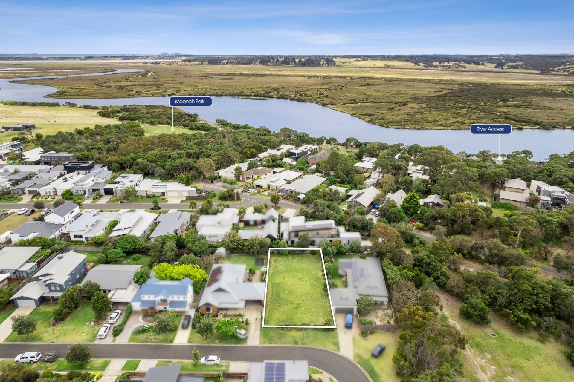 44 Newbay Close Barwon Heads VIC, Barwon Heads - Thumbnail 2
